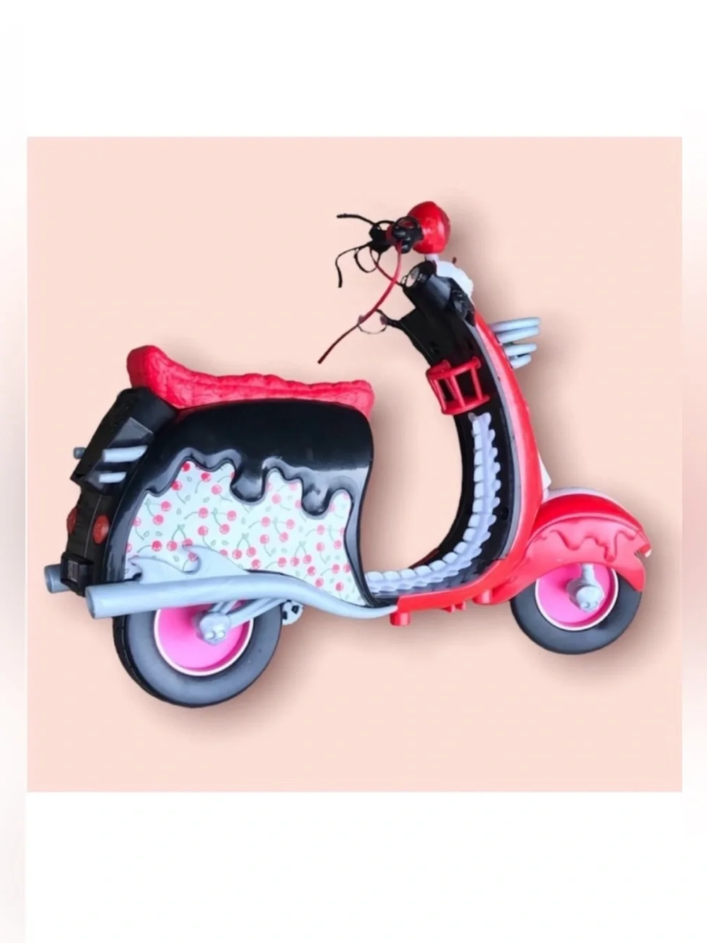 Monster High Ghoulia Yelp Doll Scooter / Motorcycle Fashion Doll Vehicle